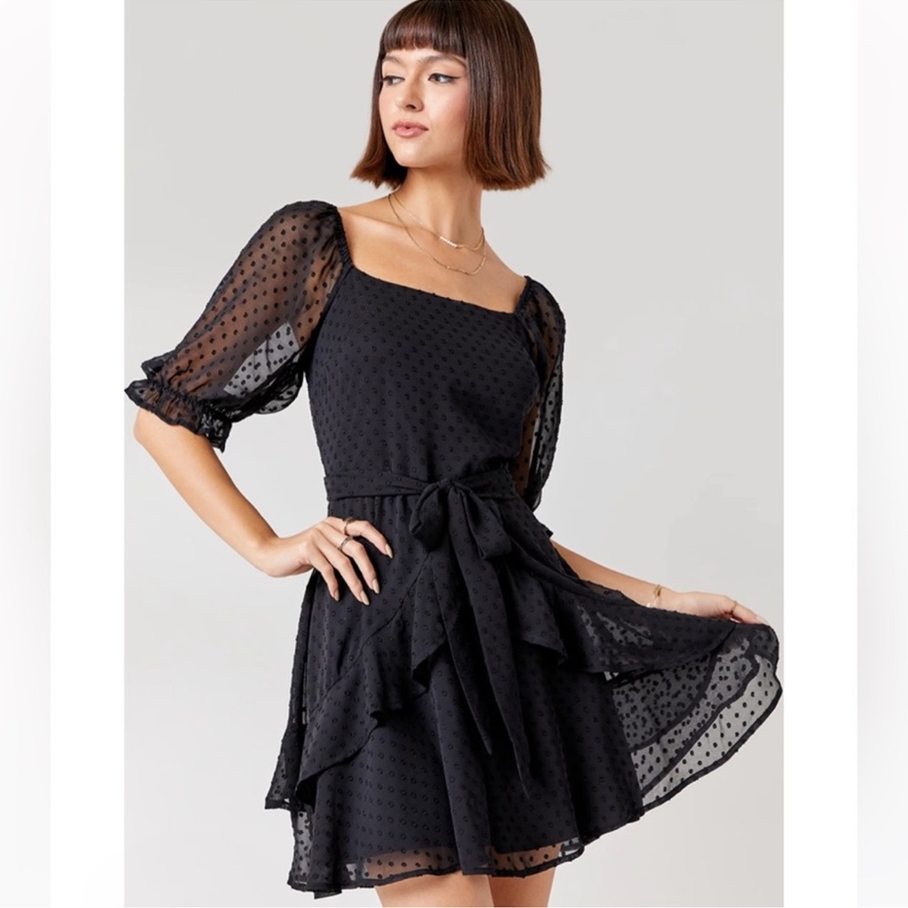 🖤 New Francesca's Robin Tiered Clip Dot Black Mini Dress🖤